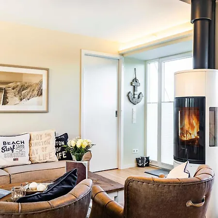 Prora - Sealion Penthouse Apartment *